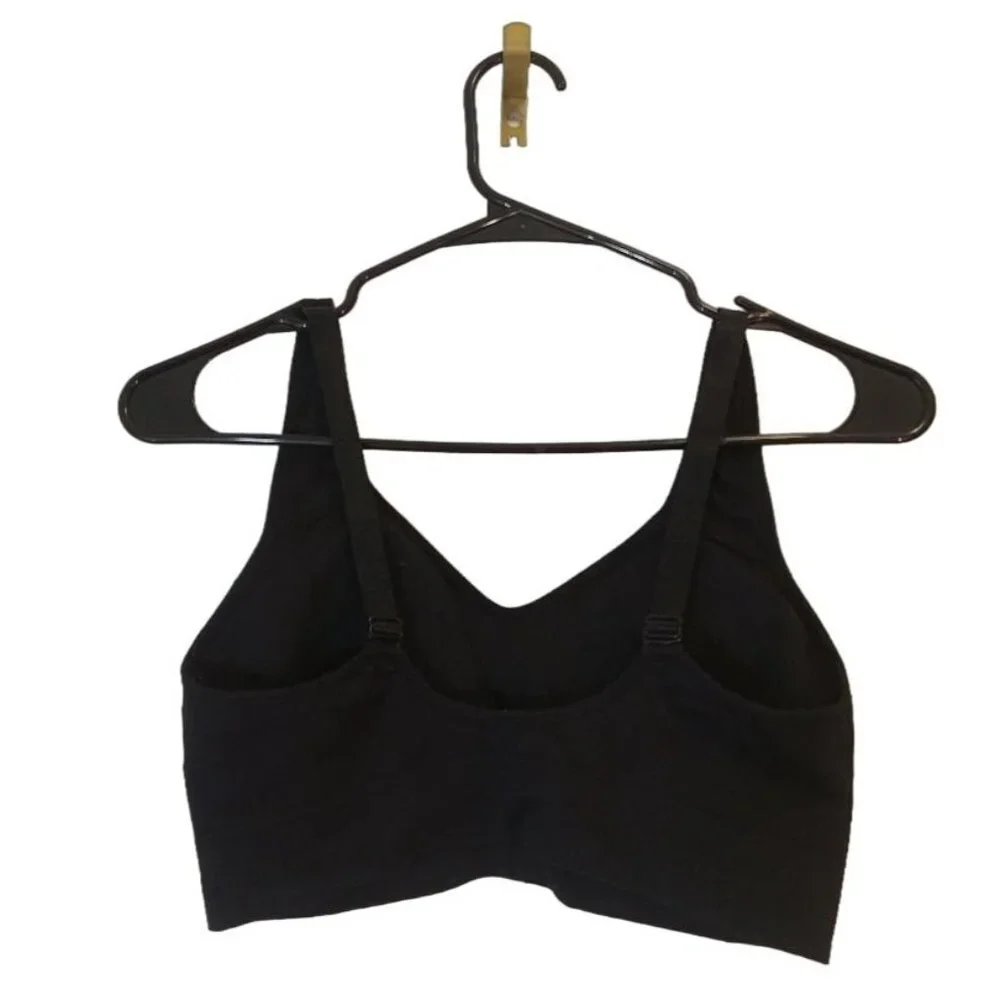 Puma Seamless Sports Bra Size Medium Black Wireless Padded Workout Activewear B6